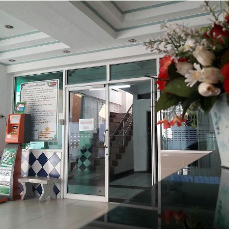 De Nymph Aparthotel นครสวรรค์ ภายนอก รูปภาพ